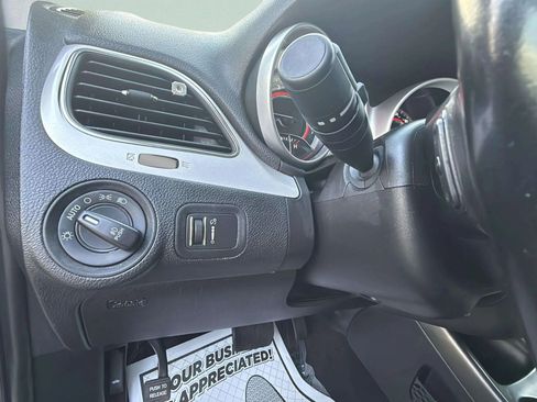 Used 2019 Dodge Journey GT image 20