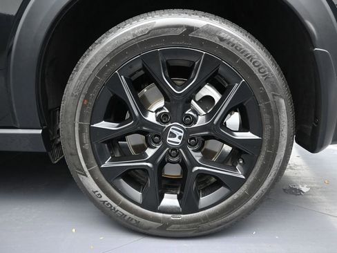 Used 2025 Honda HR-V Sport image 9