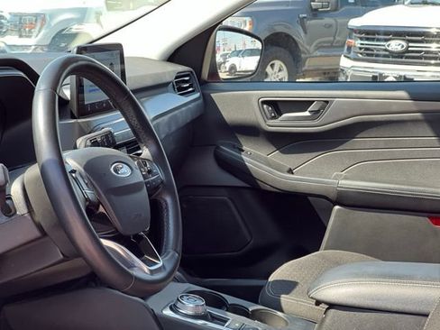 Used 2024 Ford Escape Active AWD/4WD image 14