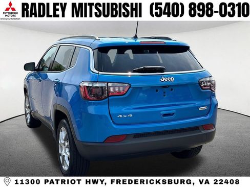 Used 2022 Jeep Compass Latitude AWD/4WD image 17