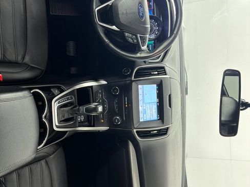 Used 2018 Ford Edge SEL w/ Equipment Group 201A AWD/4WD image 25