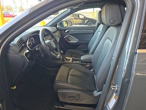 Used 2020 Audi Q3 2.0T Premium Plus AWD/4WD image 5