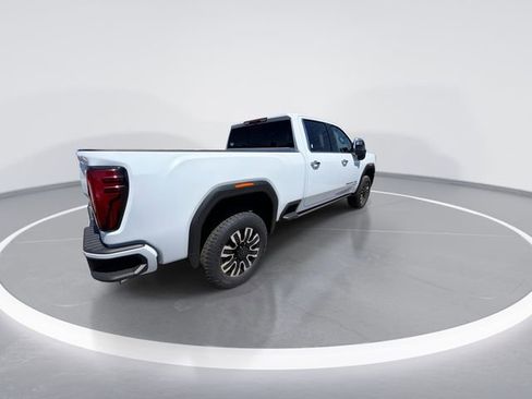 New 2026 GMC Sierra 3500 Denali Ultimate AWD/4WD image 8