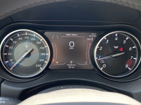 New 2024 Maserati Levante Trofeo image 26