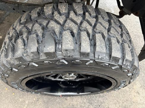 Used 2016 Ford F250 Lariat w/ Lariat Ultimate Package image 17