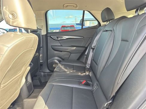 Used 2023 Buick Envision Essence image 9