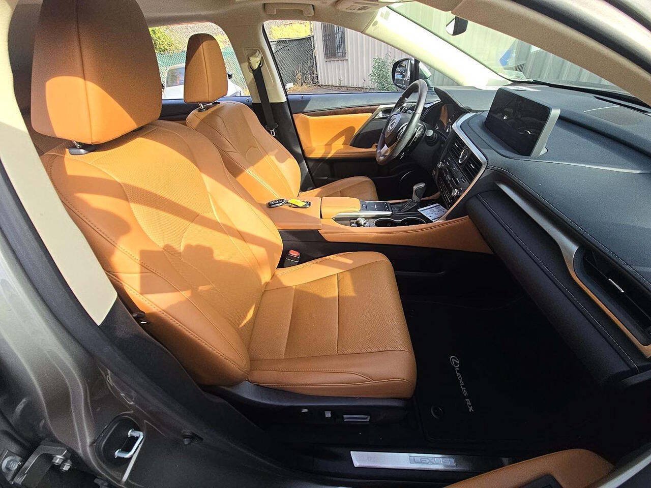 Used 2022 Lexus RX 350 FWD w/ Premium Package image 19