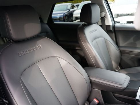 Used 2025 Hyundai Ioniq 5 SEL image 23