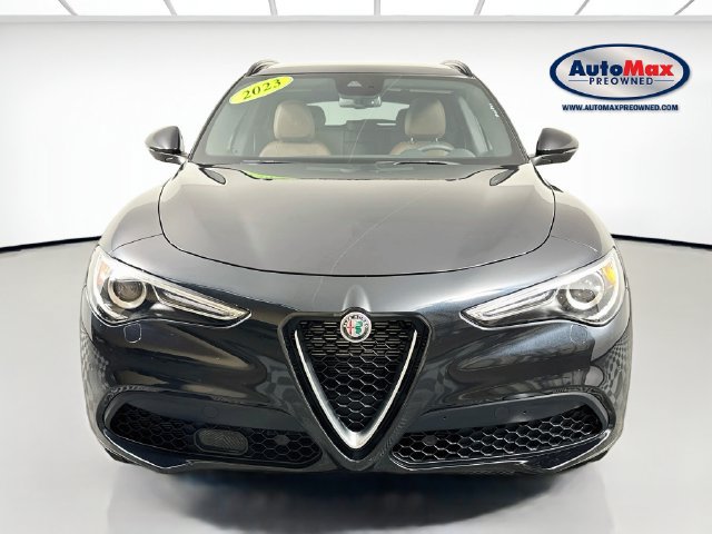 Used 2023 Alfa Romeo Stelvio Ti AWD/4WD image 7