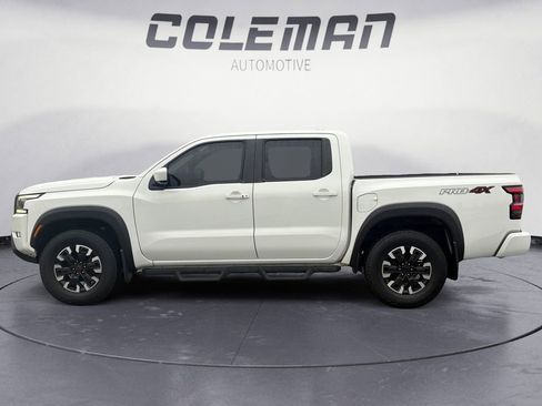 Used 2022 Nissan Frontier PRO-4X w/ Technology Package image 2