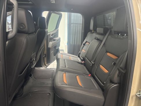 Used 2022 GMC Sierra 1500 AT4 w/ AT4 Premium Package image 37