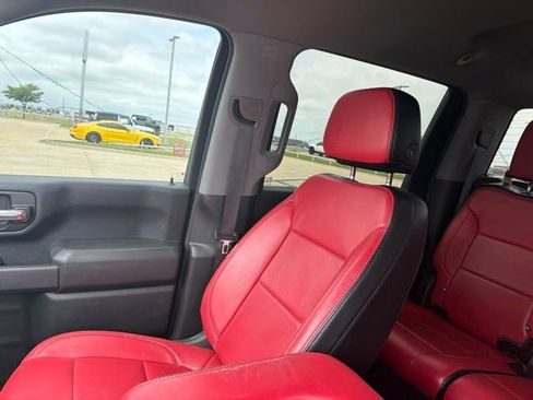 Used 2020 Chevrolet Silverado 2500 Custom w/ Custom Value Package AWD/4WD image 13