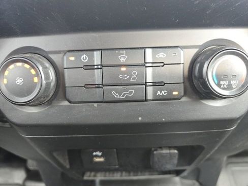 Used 2019 Ford F150 XL w/ Equipment Group 101A Mid image 16