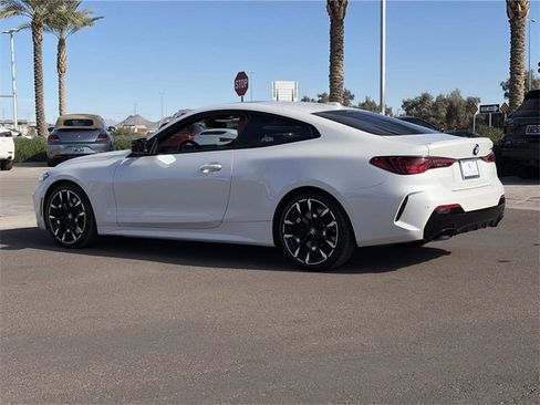 Certified 2025 BMW M440i Coupe w/ Driving Assistance Package image 9