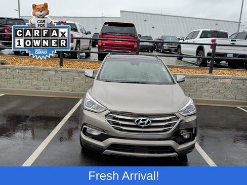 Used 2018 Hyundai Santa Fe Sport w/ 2.0T Ultimate Tech Package 05 FWD image 1