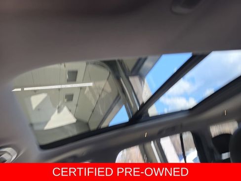 Used 2024 Jeep Grand Cherokee L Limited w/ Black Appearance Package AWD/4WD image 32