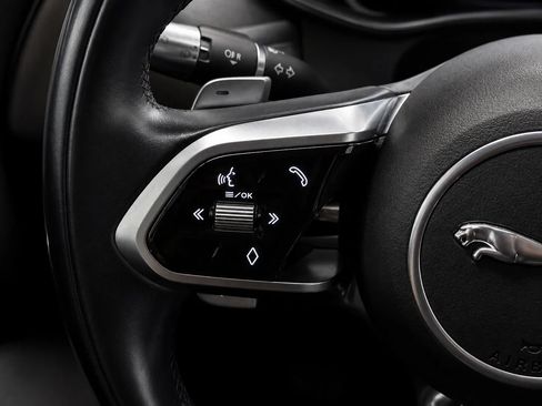 Used 2021 Jaguar F-PACE S AWD/4WD image 28