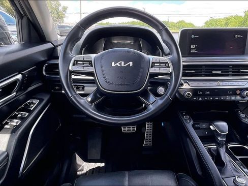 Used 2022 Kia Telluride SX FWD image 8