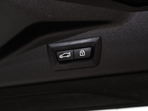 Used 2019 BMW X7 xDrive40i w/ Cold Weather Package image 77