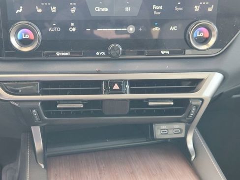Used 2024 Lexus RX 350 Premium FWD image 17