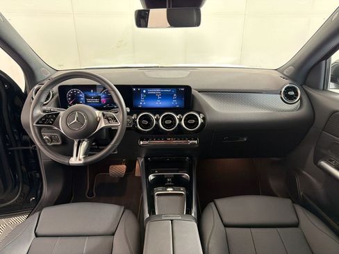 Certified 2025 Mercedes-Benz GLA 250 image 16