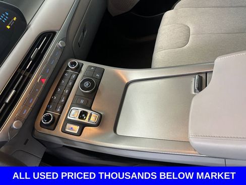 Used 2022 Hyundai Palisade SE FWD image 30