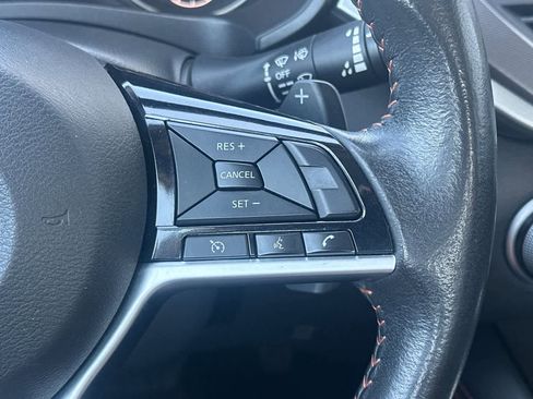 Used 2024 Nissan Altima 2.5 SR FWD image 25