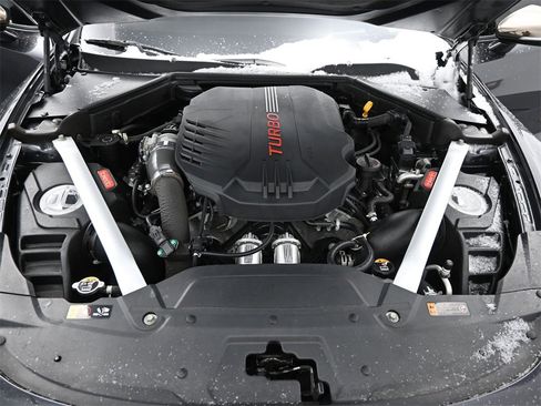 Certified 2022 Kia Stinger GT2 image 12