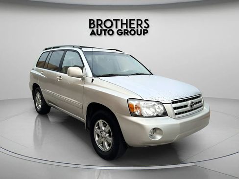 Used 2006 Toyota Highlander Sport FWD image 3