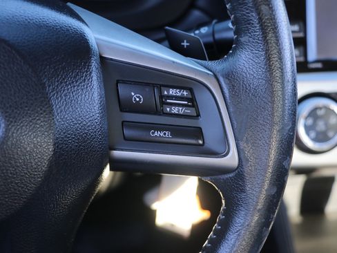 Used 2016 Subaru Impreza 2.0i Premium image 19