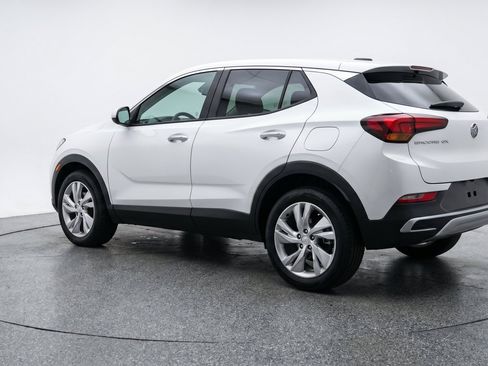 Used 2025 Buick Encore GX Preferred AWD/4WD image 6