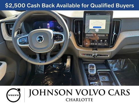 New 2026 Volvo XC60 B5 Plus w/ Protection Package Premier image 8