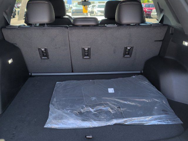 Used 2026 Chevrolet Equinox LT w/ Convenience Package II FWD image 28