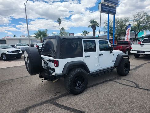 Used 2016 Jeep Wrangler Unlimited Sport AWD/4WD image 10