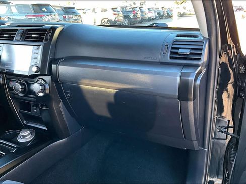 Used 2022 Toyota 4Runner SR5 Premium w/ Moonroof Package image 17