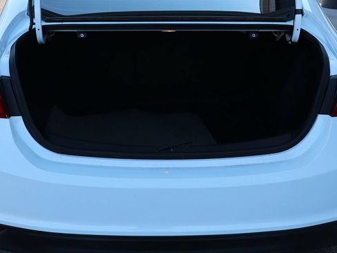 Used 2020 Chevrolet Malibu LS FWD image 24