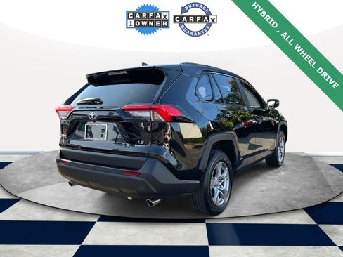 Used 2025 Toyota RAV4 LE image 6