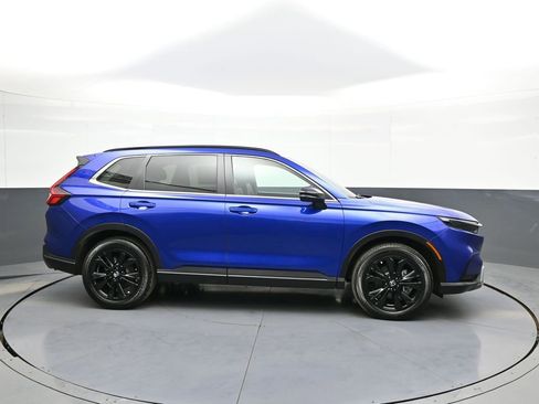 Used 2024 Honda CR-V Sport Touring image 5