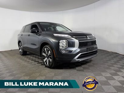 Used 2025 Mitsubishi Outlander SE
