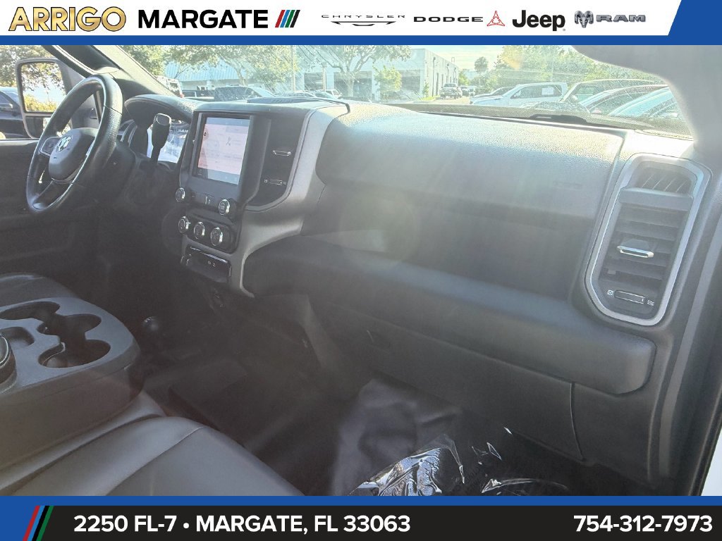 Certified 2024 RAM 2500 Tradesman w/ Chrome Appearance Group AWD/4WD image 17