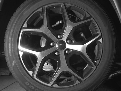 Used 2025 Jeep Compass Limited image 15