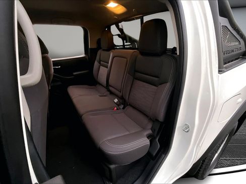 Used 2024 Nissan Frontier SV w/ Hardbody Edition image 22