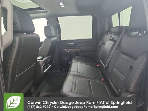 Used 2022 GMC Sierra 2500 Denali w/ Denali Ultimate Package AWD/4WD image 23