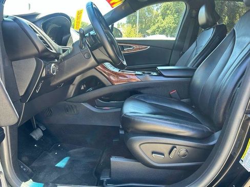 Used 2016 Lincoln MKX Select FWD image 6