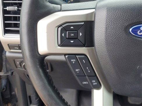 Used 2019 Ford F150 Lariat w/ Equipment Group 502A Luxury image 22