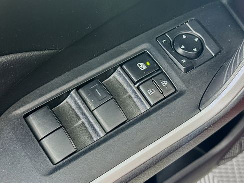 Used 2023 Toyota RAV4 LE FWD image 15