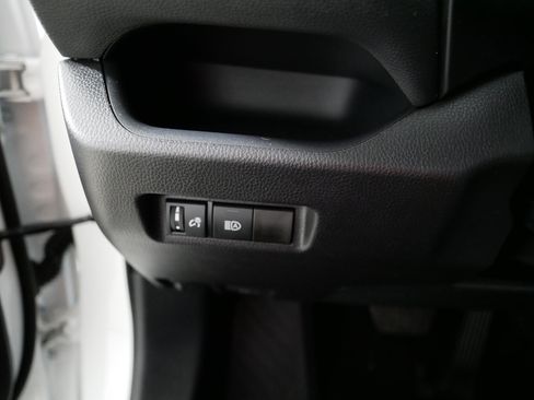 Used 2025 Toyota RAV4 LE AWD/4WD image 26
