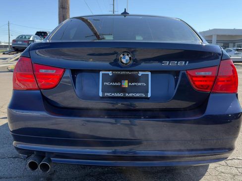 Used 2011 BMW 328i Sedan RWD image 10