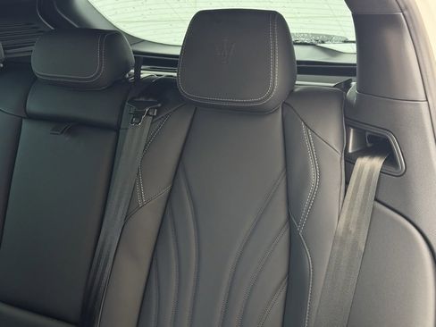New 2025 Maserati Grecale GT image 15
