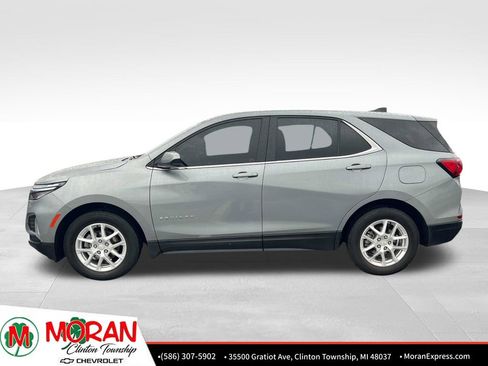 Certified 2024 Chevrolet Equinox LT image 3